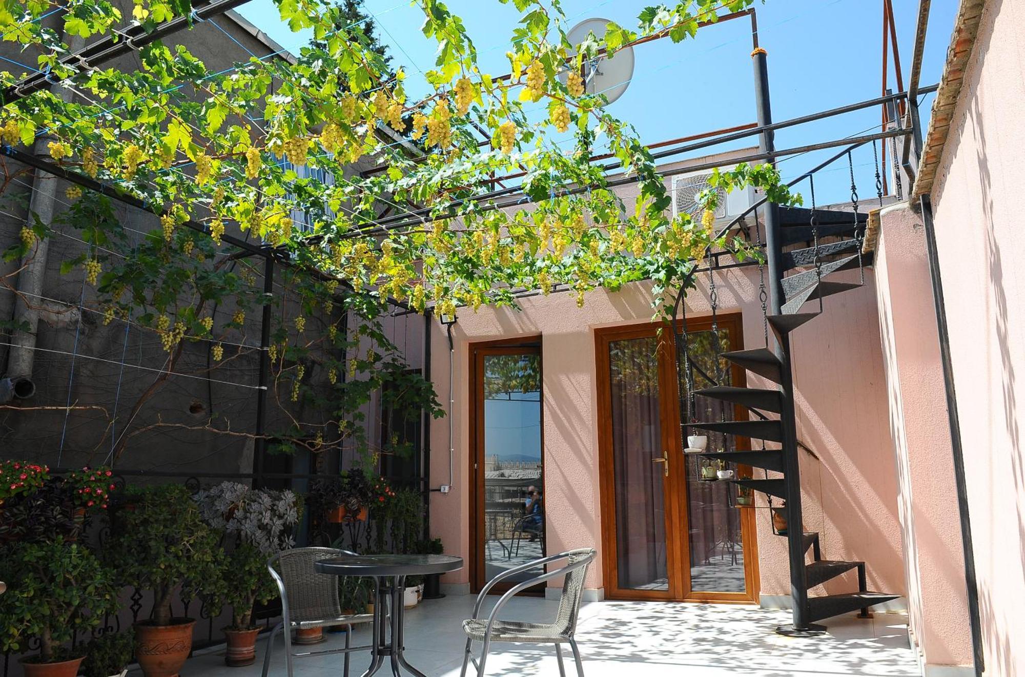 טביליסי Janika Apartments מראה חיצוני תמונה